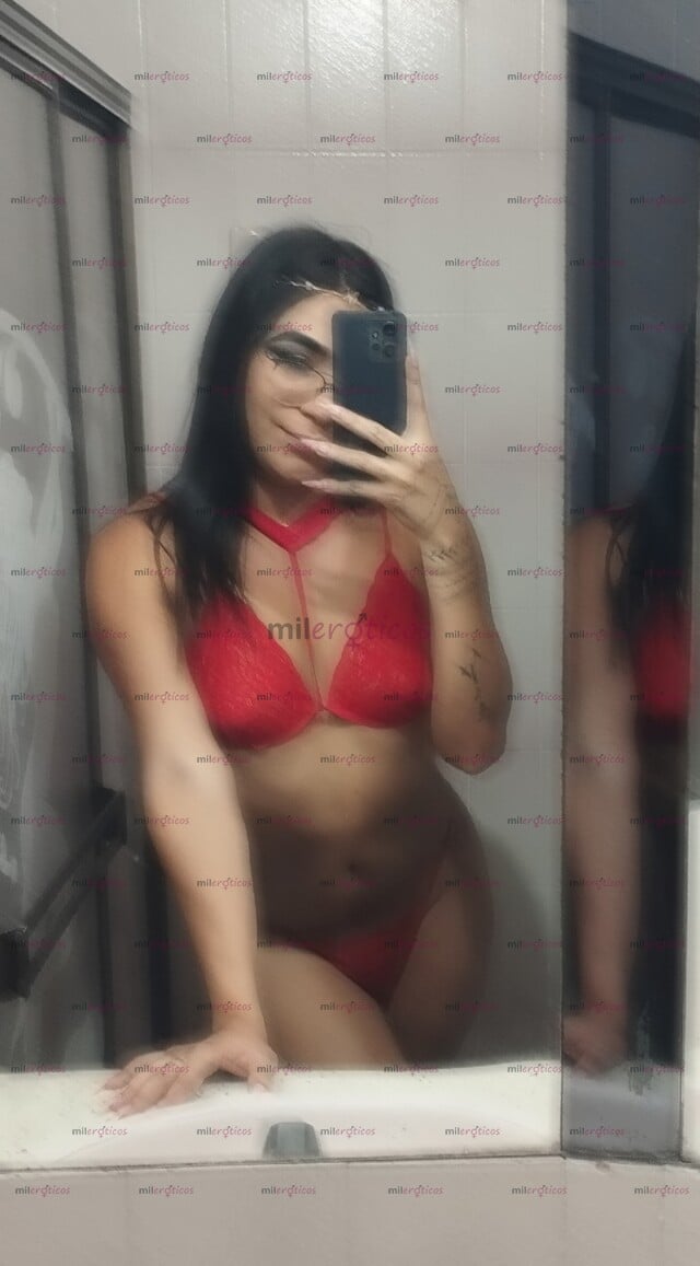 FOTOS DE SOFI DESEOSA POR TENER TU LECHE MI AMOR SOY MUY FEMENINA Y CALIENTE