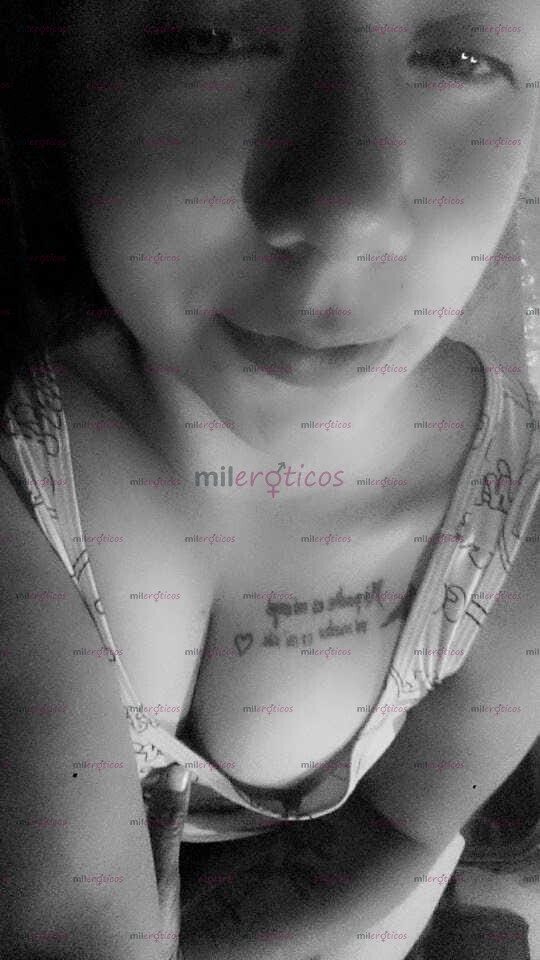 FOTOS DE SAMANTHA. CHICA JOVEN COMPLACIENTE BONITA