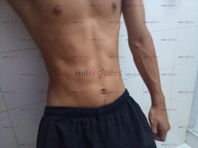 FOTOS DE SOLO MUJERES O PAREJAS. JOVEN HORMONAL LISTO PARA SATISFACER TUS NECESIDADES