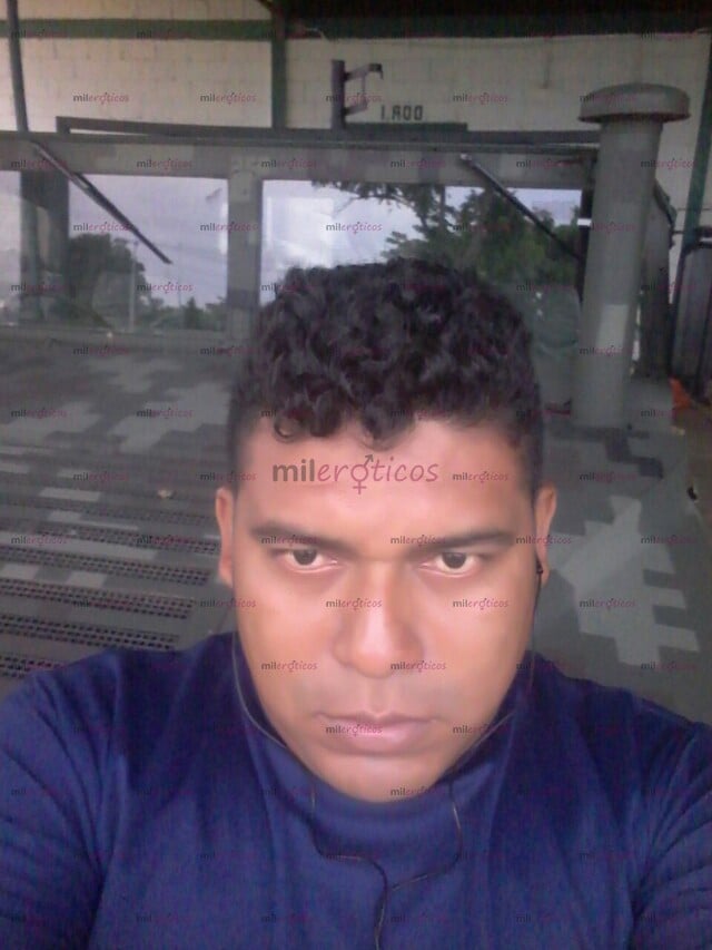 FOTOS DE MORENO ROMPE CULOS 22CM DE PLACER DISPONIBLE 24 7 SACAME LA LECHE RICO CONÓCEME