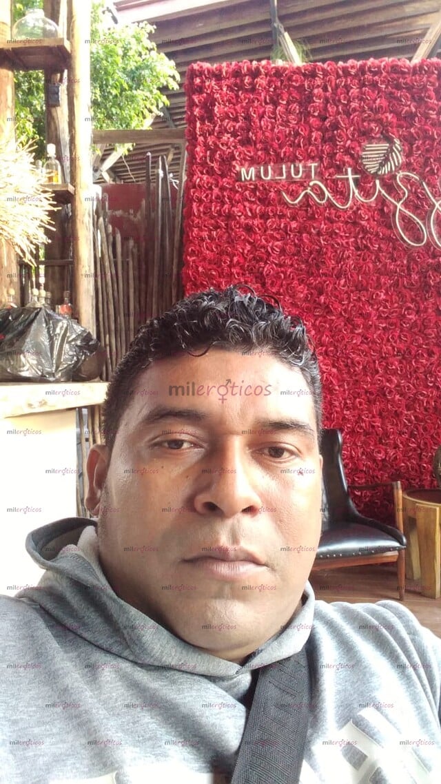 FOTOS DE MORENO ROMPE CULOS 22CM DE PLACER DISPONIBLE 24 7 SACAME LA LECHE RICO CONÓCEME