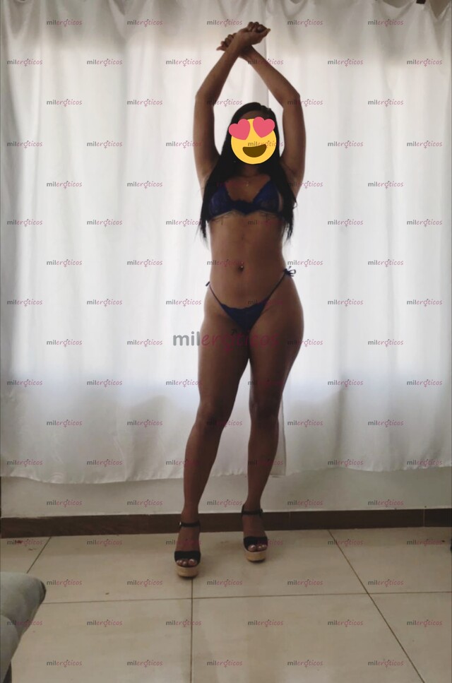 FOTOS DE CATALINA HERMOSA UNIVERSITARIA,DELICIOSA INDIA DE 20 AÑITOS MUY JUGUETONA