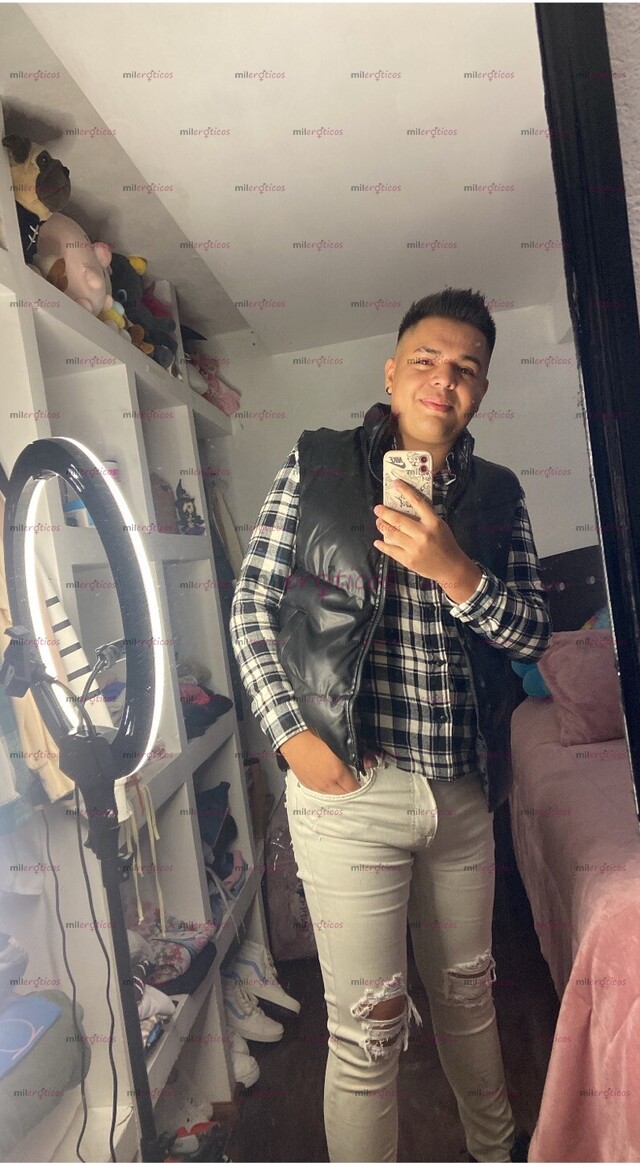 FOTOS DE USAME CUANTAS VECES QUIERAS, CHAVITO COGELON!!