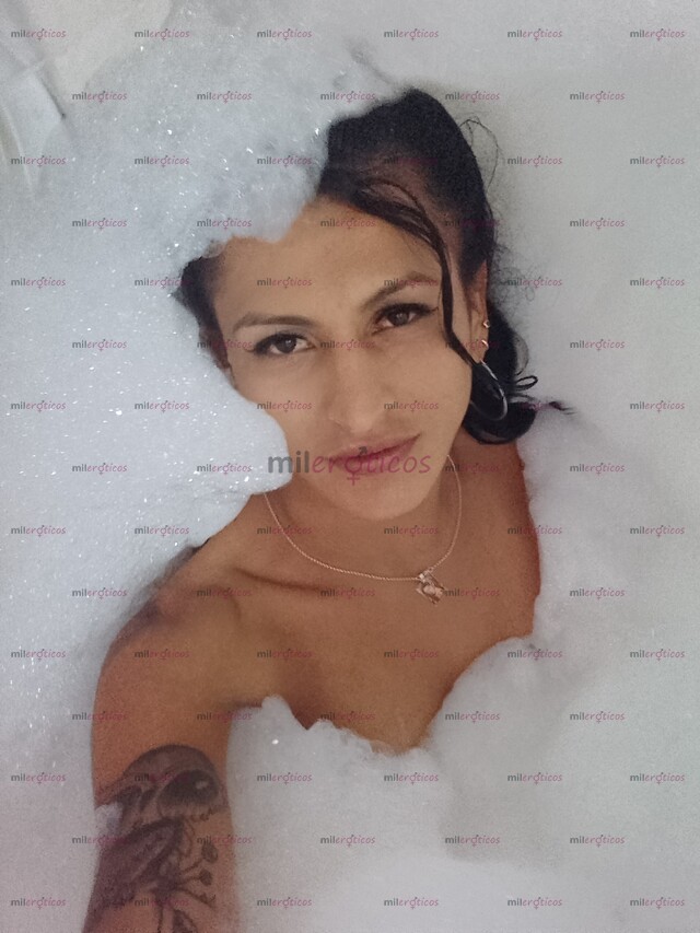 FOTOS DE LA MORENA BELLA ARDIENTE SEDUCTORA Y MUY PROVOCATIVA QUE TE HARÁ SENTIR BIEN