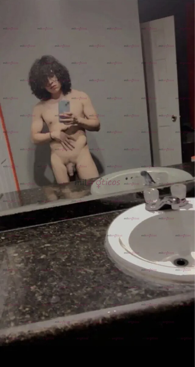 FOTOS DE CHICO UNIVERSITARIO 23 AÑOS DE BUEN VER DESENDENCIA ASIÁTICA