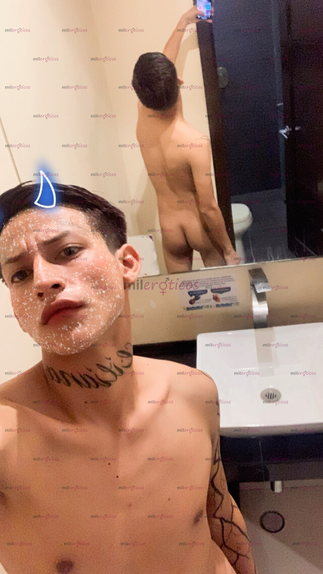 FOTOS DE CHACALITO TWINK VERSÁTIL DE 22 AÑOS CALIENTE DE REGRESO 20CM