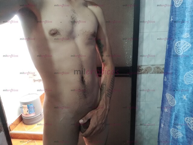 FOTOS DE CHICO CON GANAS DE ESTAR A AGUSTO VEN Y COMPRUÉBALO