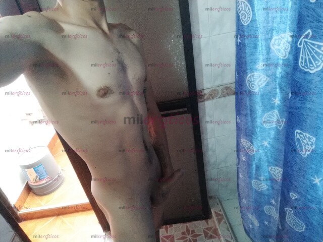 FOTOS DE CHICO CON GANAS DE ESTAR A AGUSTO VEN Y COMPRUÉBALO