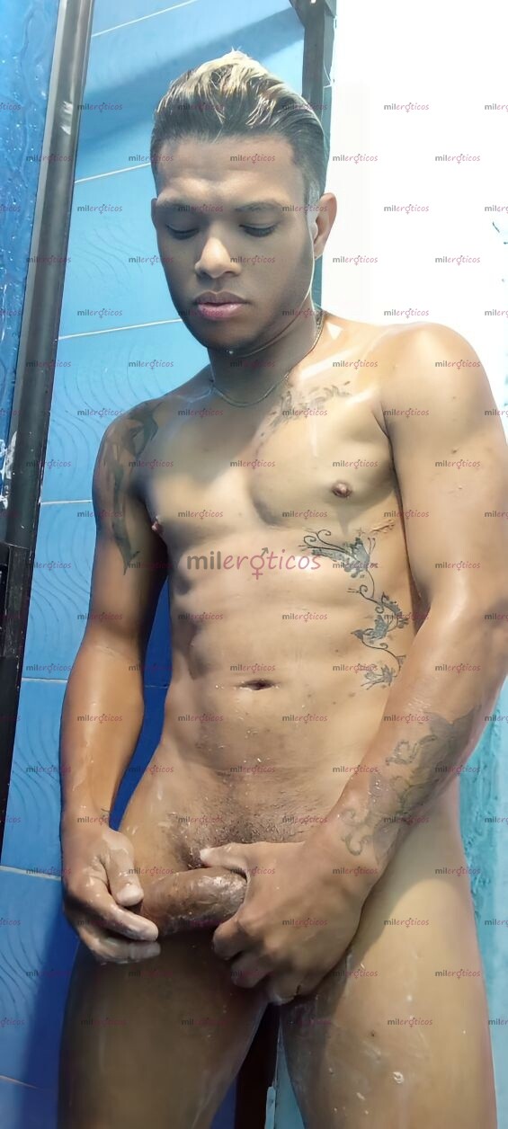 FOTOS DE VERGON VENEZOLANO DESCUBRE MI VERGA GRUESA 20 CM LLENOS DE PLACER