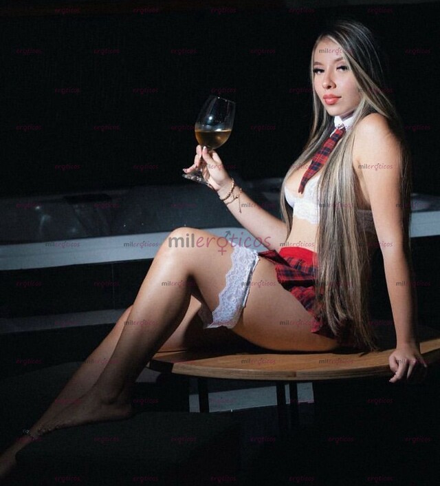 FOTOS DE COLOMBIANA PAISA RECIÉN LLEGADA PARA CUMPLIR TUS FANTASÍAS