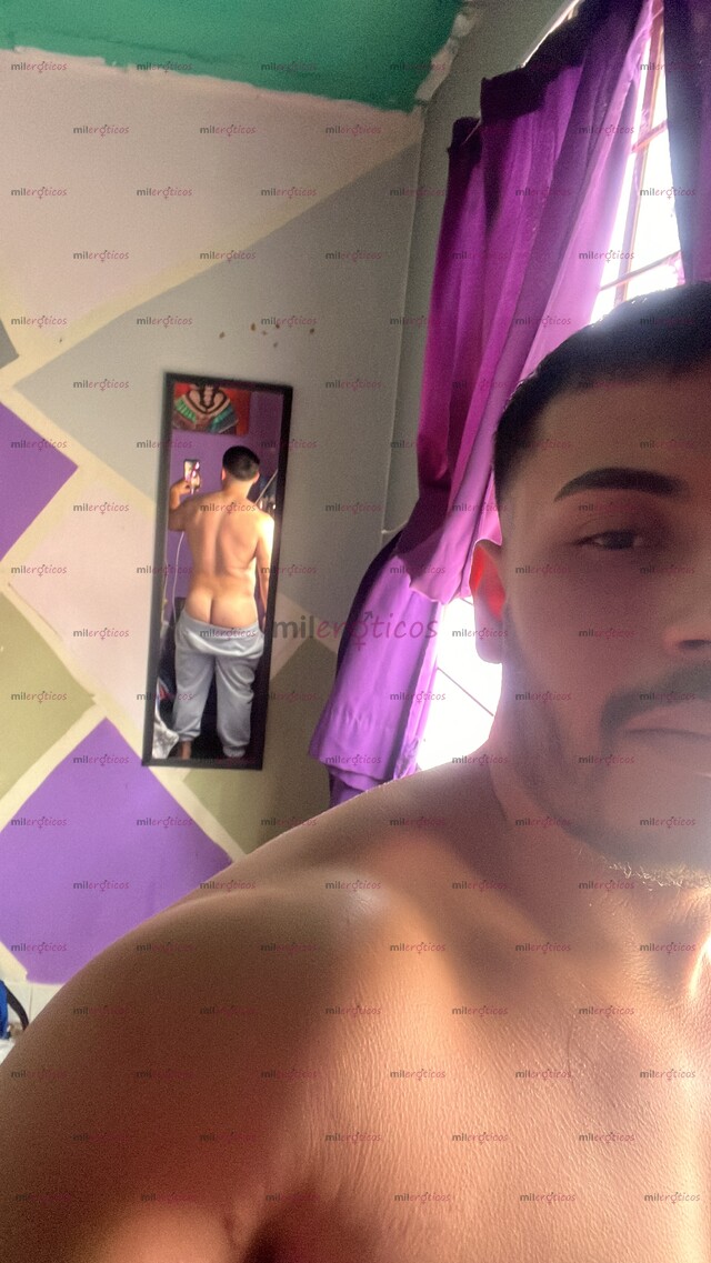 FOTOS DE ALFREDO, BUENAS HERRAMIENTAS Y BUEN CUERPO, DE VISITA