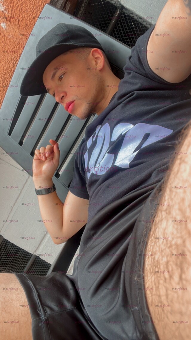 FOTOS DE DANIEL 24 AÑOS RECIÉN LLEGADO A LA CIUDAD NUEVO EN LA PÁGINA FULL MORBOSO