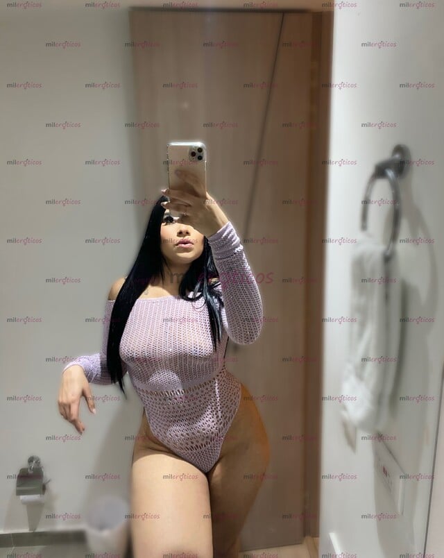 FOTOS DE DELICADA Y HERMOSA PELINEGRA MUY SENSUAL