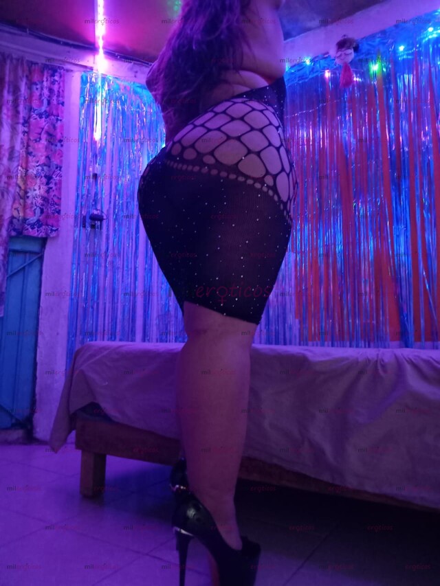 FOTOS DE CURBY NALGOANA GORDIBUENA MORENA ACCESIBLE BEBÉ