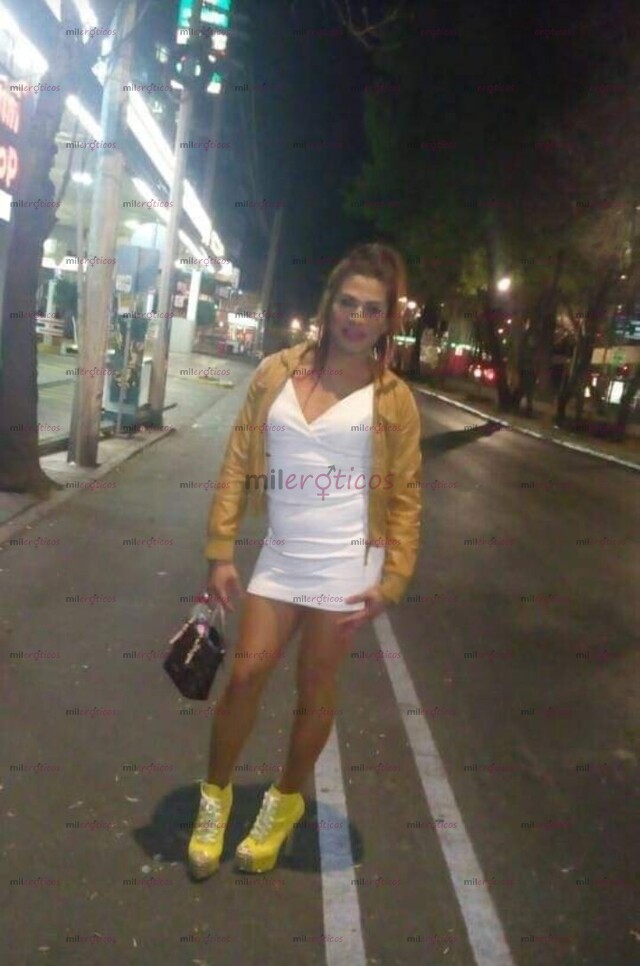 FOTOS DE MORENASA DE FUEGO CON SUCULENTO CARAMELO PARA TI