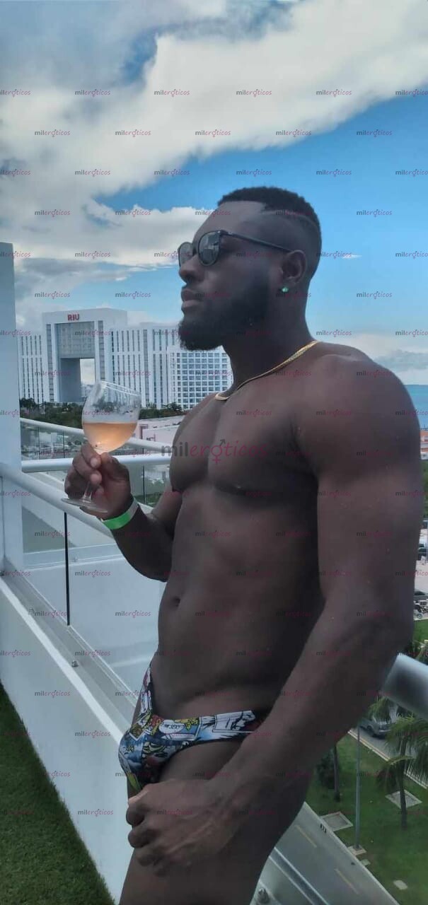 FOTOS DE MACHO AFRICANO ACTIVO 24CM RUMPE CULO YTOTALMENTE CALIENTE Y SIEMPRE DISPONIBLE!