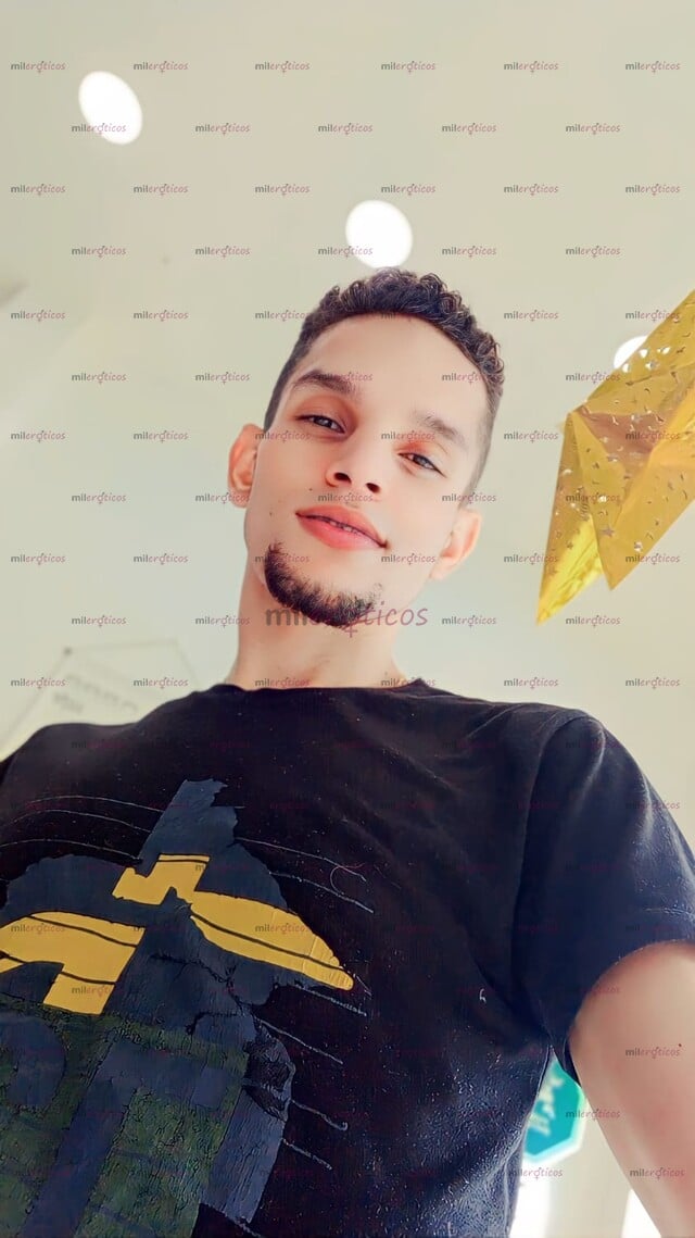 FOTOS DE VENEZOLANO DISPONIBLE PARA PASAR RATO AGRADABLE VIP YA MISMO 3012210518 WHATSAPP