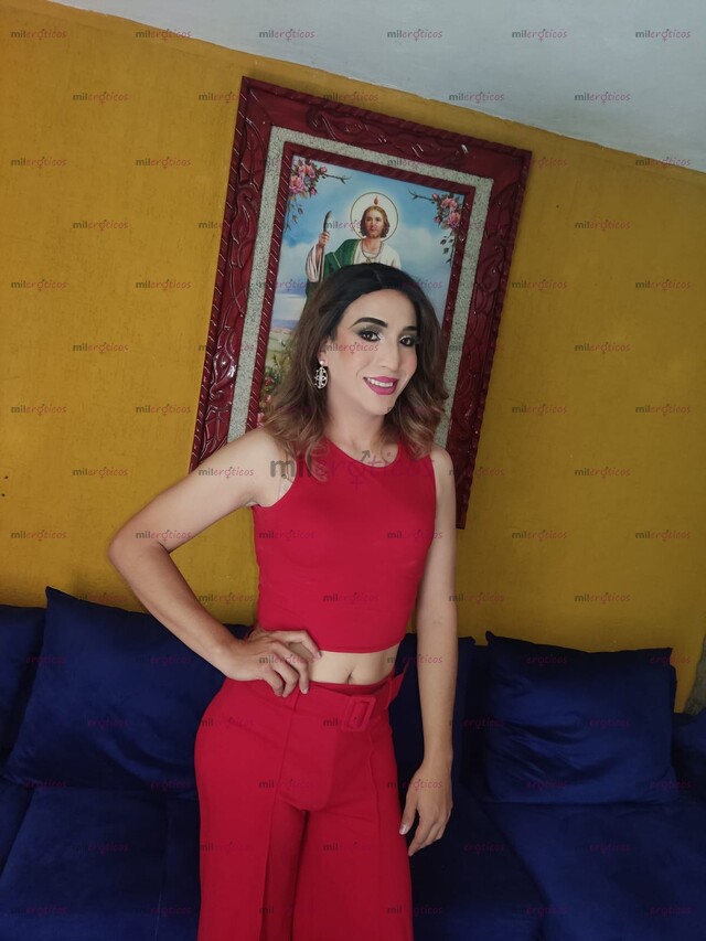 FOTOS DE RUBIA CANDENTE EXPERTA EN GARGANTA PROFUNDA NUEVA EN EL AMBIENTE