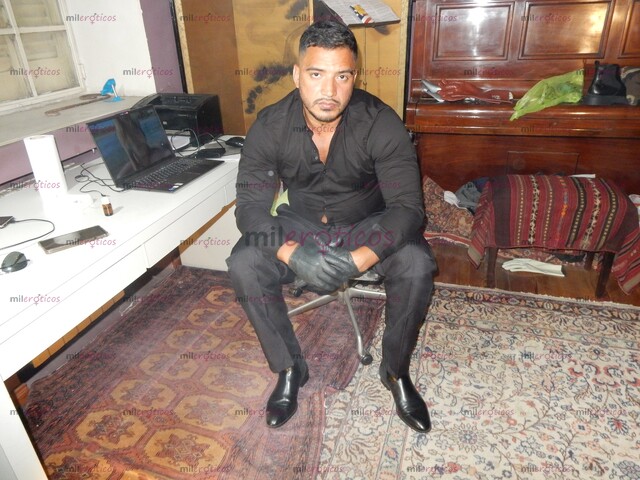 FOTOS DE MACHO DE 2 METROS VERGUDO PELUDO MACHETE GRUESO ,VEN Y COMPRUEBALO