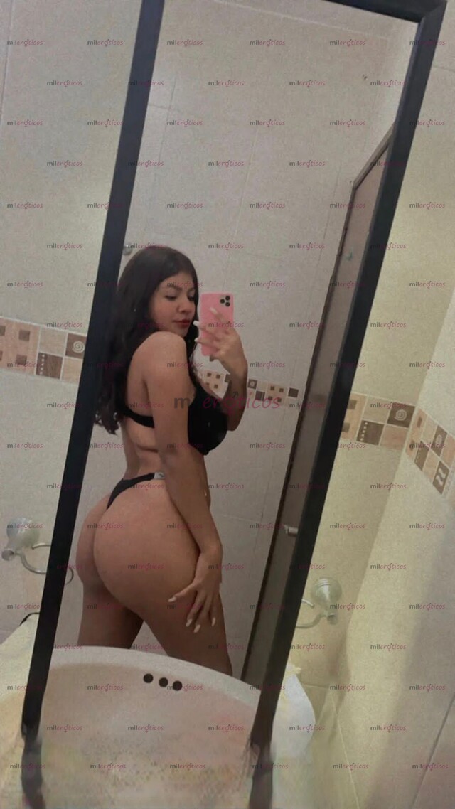 FOTOS DE YARE !! JOVENCITA DE 20 AÑOS CACHONDA LISTA PARA COMPLACERTE