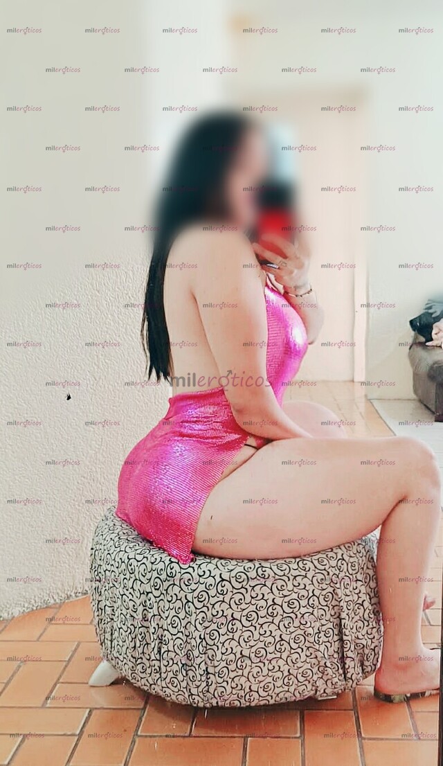 FOTOS DE CADERONA....BELLISIMA....SÚPER NALGONA....TRATO NOVIOS.....TENGO DEPA