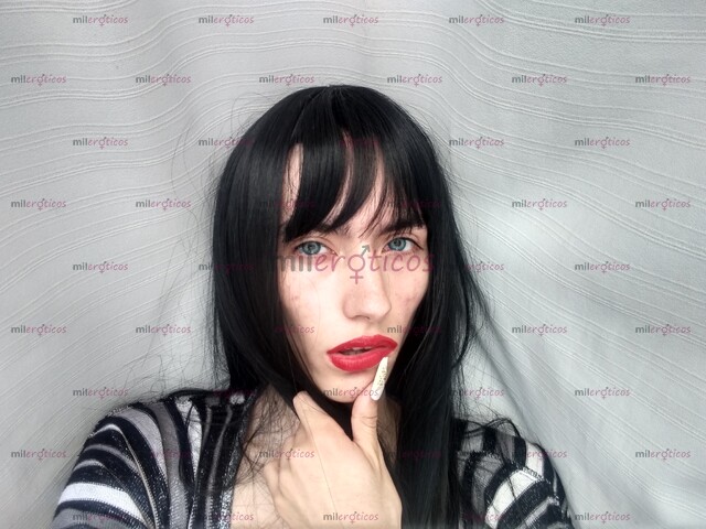 FOTOS DE QUIERO LECHE PAPI , SOY UNA CHICA SUPER CALIENTE . 19 AÑOS DE EDAD