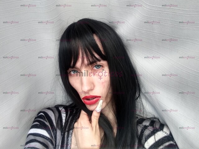 FOTOS DE QUIERO LECHE PAPI , SOY UNA CHICA SUPER CALIENTE . 19 AÑOS DE EDAD