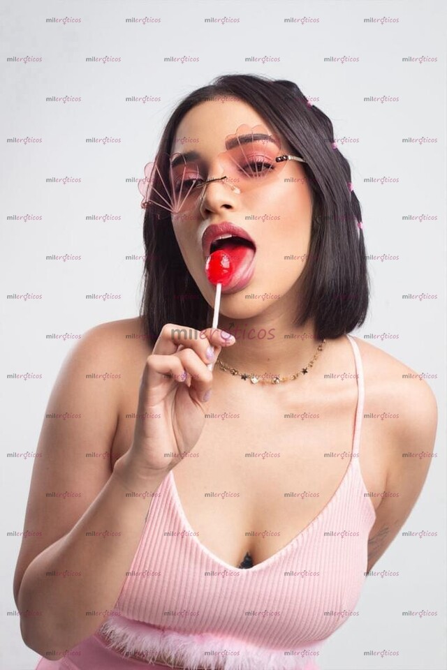 FOTOS DE COLOMBIANA 19 AÑOS HERMOSA, RECIÉN LLEGADA DISPUESTA A COMPLACERTE.