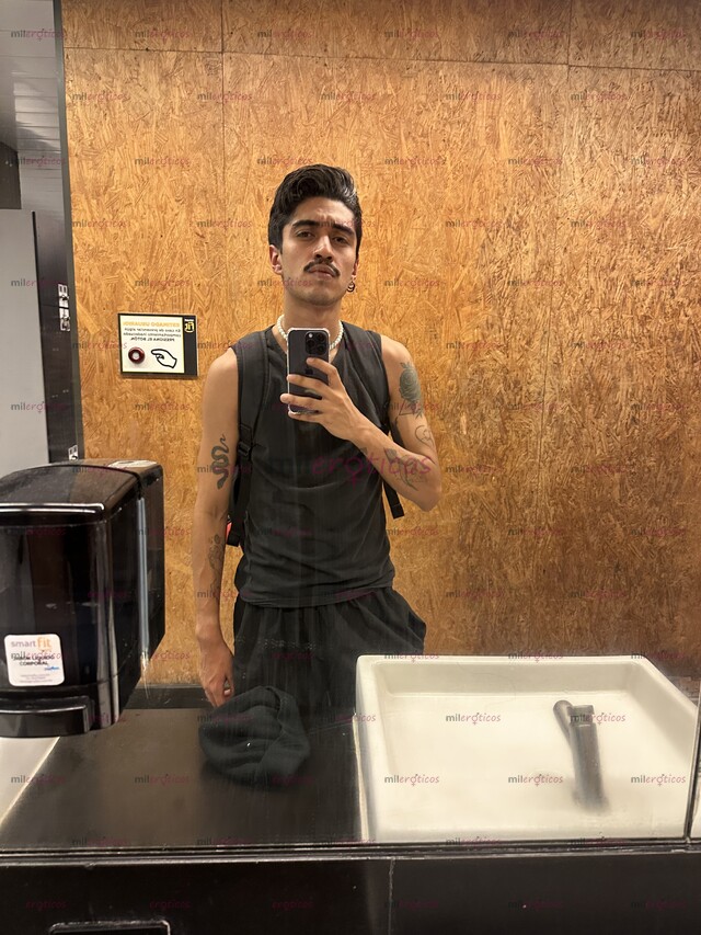 FOTOS DE LATINO TOP XL PARA PASARLA RICO (SOLO GENTE SOLVENTE)