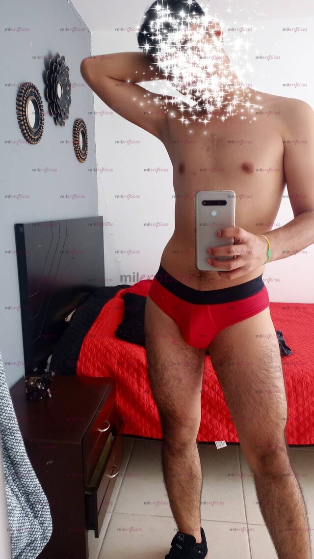 FOTOS DE JOVEN VERSÁTIL CON GANAS DE SATISFACER TUS NECESIDADES