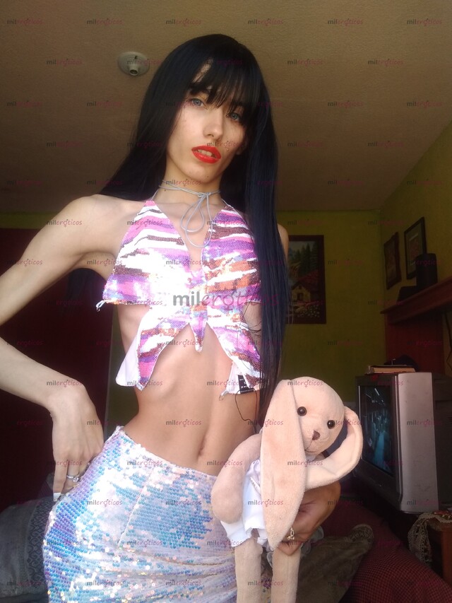 FOTOS DE SOY TU PUTITA DE 19 AÑOS. SOY UNA SEÑORITA QUE DISFRUTO MUCHO SER FOLLADA.