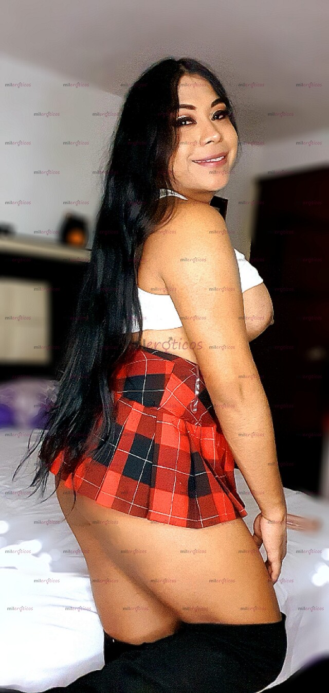 FOTOS DE TRANSEXUAL MUY FEMENINA DISPONIBLE EN CANCÚN CON GANAS DE MAMARTE LA VERGA