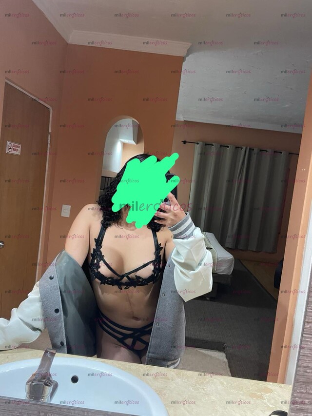 FOTOS DE HOLA PAPI SOY ANDREA ESTOY DISPONIBLE PARA DARTE EL MEJOR PLACER LLÁMAME