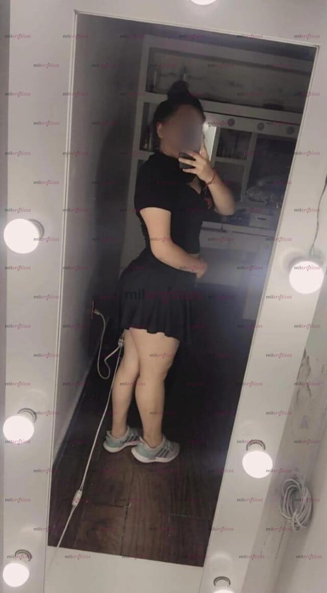FOTOS DE YO Y MIS GANAS DE UN HOMBRE QUE ME COJA RICO ESTOY APRETADITA PAPI