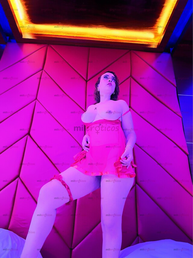 FOTOS DE PELIRROJA NATURAL, CARA DE ÁNGEL Y MENTE PERVERSA.