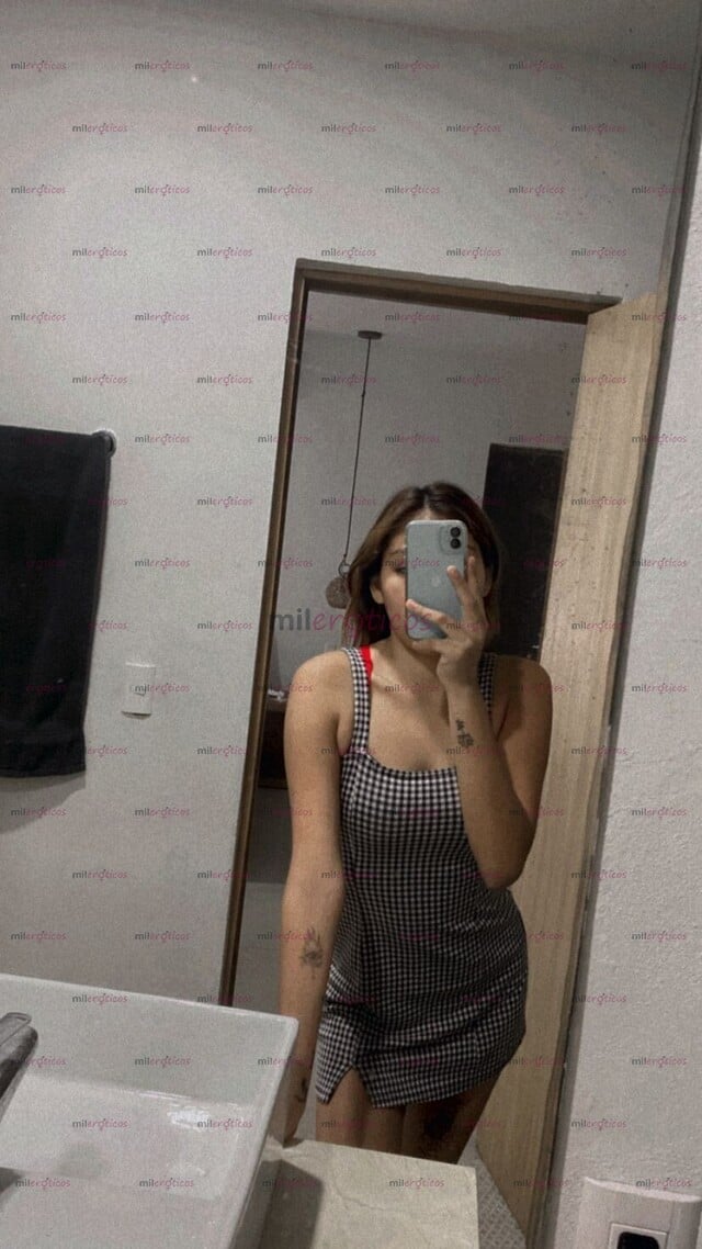 FOTOS DE LINDA CHICA PETIT CON GANAS DE QUE ME ROMPAS , LINDAS CURBAS CUERPO NATURAL