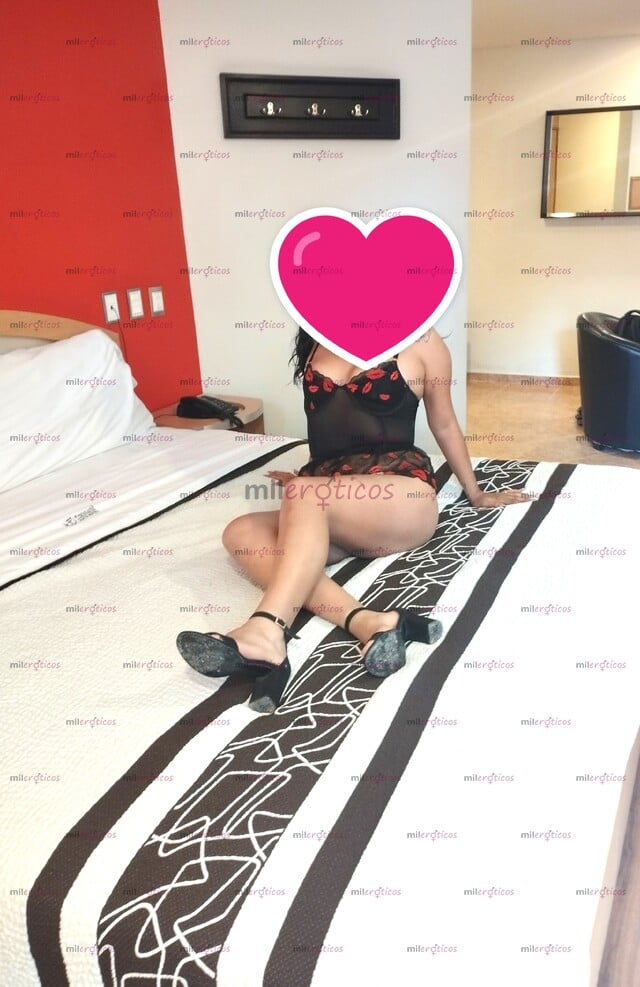 FOTOS DE PUTITA ADICTA AL SEXO INICIANDO EN EL AMBIENTE DULCE.....