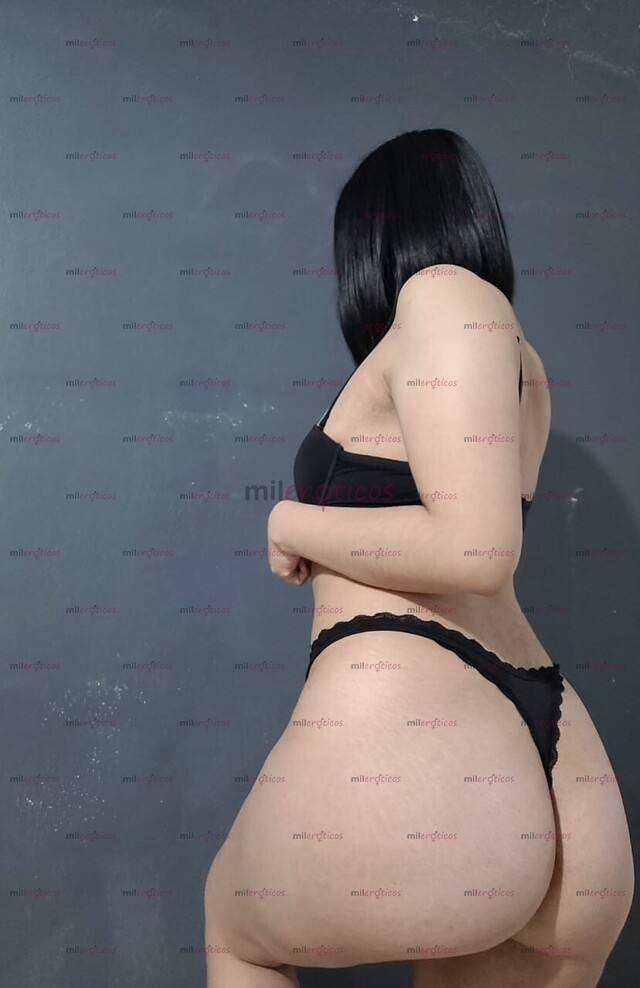 FOTOS DE DANNA WERITA CALIENTE CON GANAS DE CUMPLIR TUS FANTASÍAS MÁRCAME