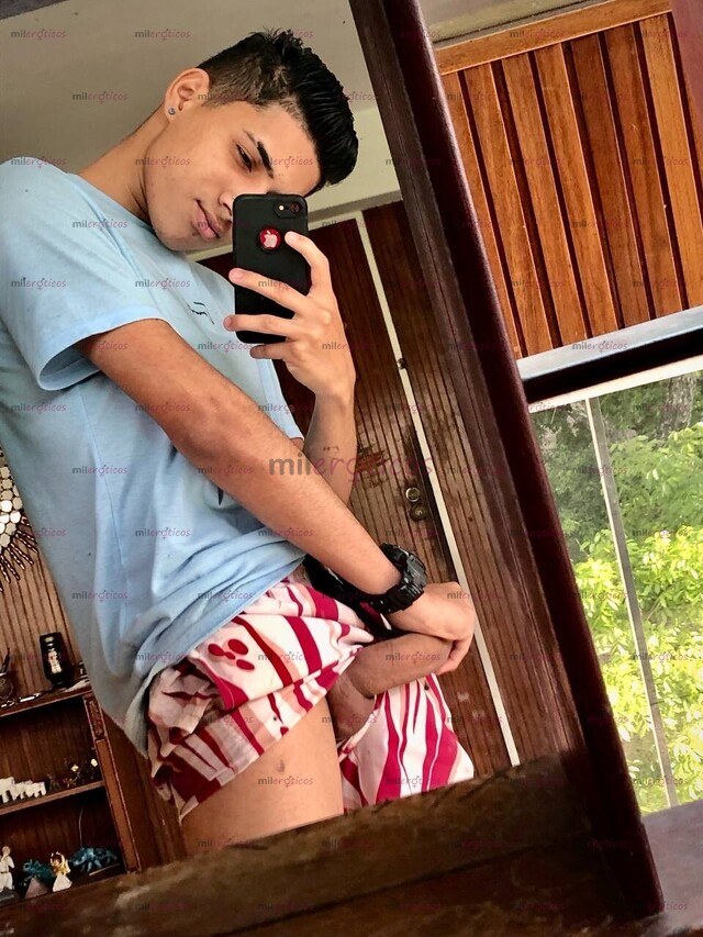 FOTOS DE POLLO VERGON FULL CALIENTE Y COMPLACIENTE DISPONIBLE PARA PASARLA RICO