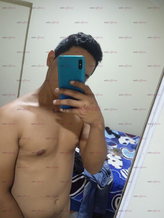 FOTOS DE HOLA SOY JEFFREY UN MUCHACHO QUE LE GUSTA MUCHO EL SEXO.