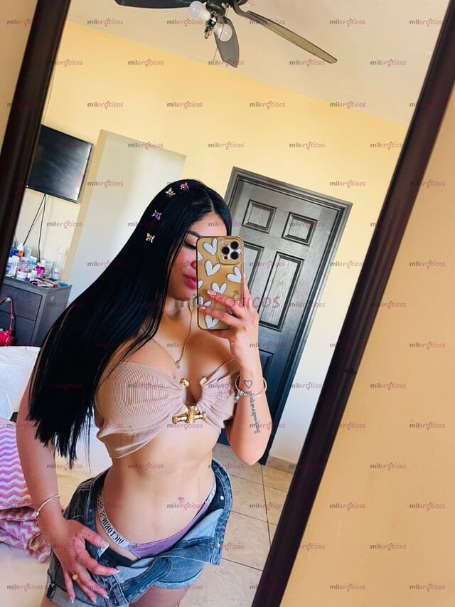 FOTOS DE HOLA BEBE, SOY NICOL, UNA CHICA MUY CALIENTE COLOMBIANA HABLAME BEBE, TE GUSTARA