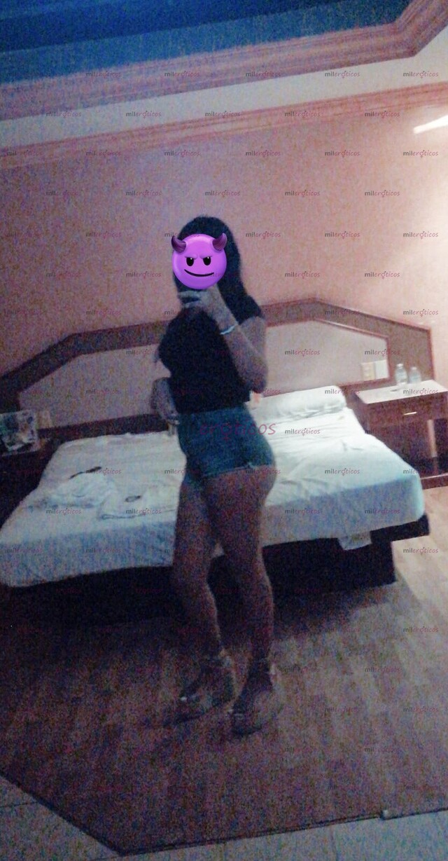 FOTOS DE REBECA FLAQUITA CALIENTE LISTA PARA PASARLA RICO CONTIGO MI AMOR...