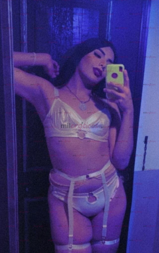FOTOS DE POCOS DÍAS EN TU CIUDAD BB RICA MORRITA DE TAN SÓLO 19 AÑITOS Y MUY CALIENTE
