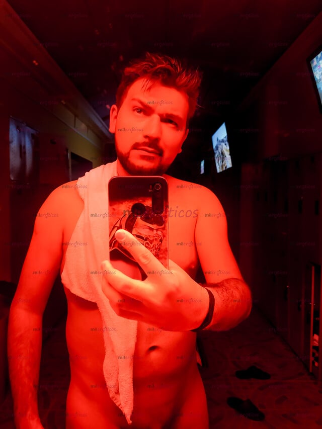 FOTOS DE 3197057100 JOVEN ARRECHO VERSATIL A PELO CUMPLO FANTASIAS, SOY TU AMIGO O NOVIO.