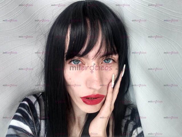 FOTOS DE JUVENTUD DE UNA GRAN CHICA. SOY JOVEN, RADIANTE DE JUVENTUD.FOLLAME PAPI.