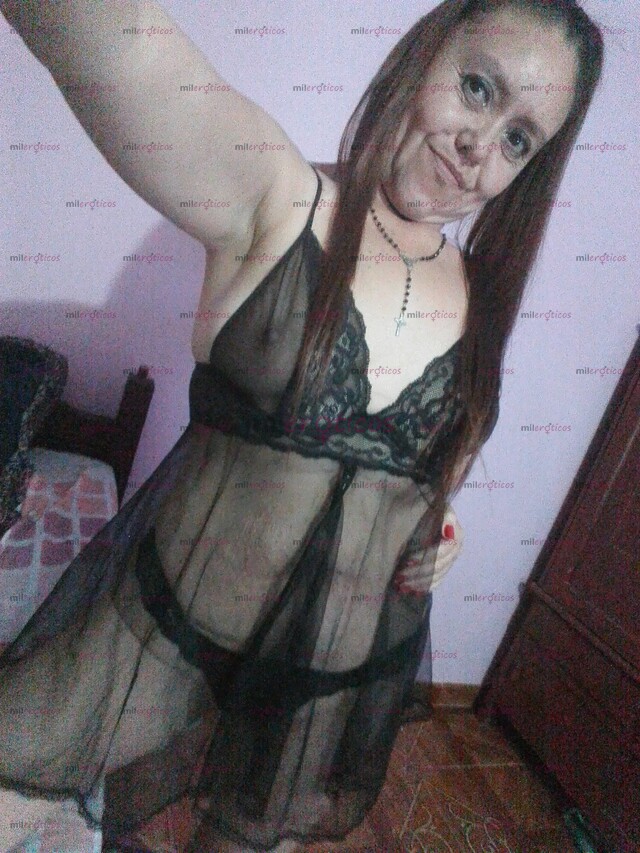 FOTOS DE MADURA SENCILLA Y SEXY DISPUESTA A DESJUICIARTE Y DISFRUTAR