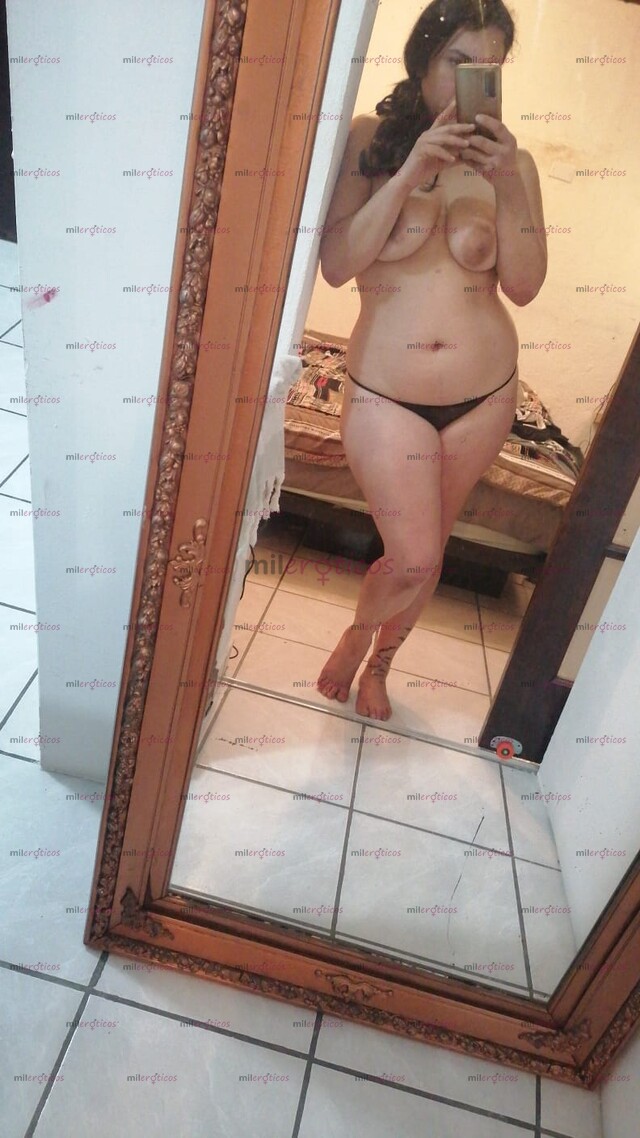 FOTOS DE HOLA PAPI, SOY JAKY ME GUSTARIA CUMPLIR TUS FANTACIAS. HAGO LO QUE ME PIDAS BEBE