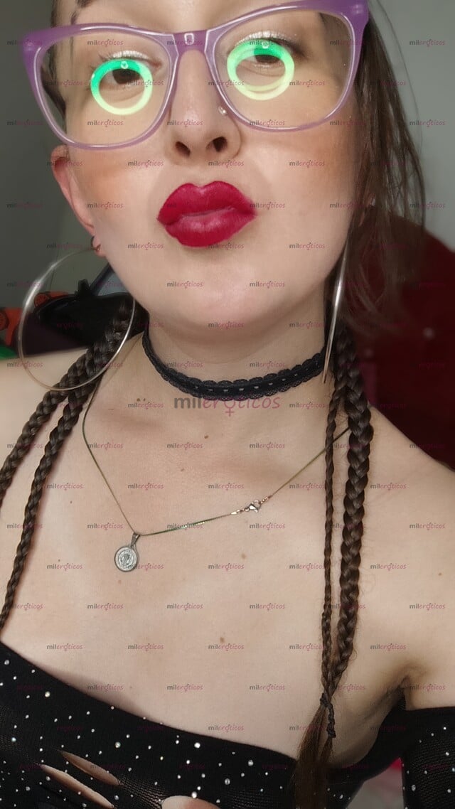 FOTOS DE HOLA ME LLAMO ALEJA CHICA TRANS ARRECHA DESCOMPLICADA ARRECHA VERGONA .... VERSA