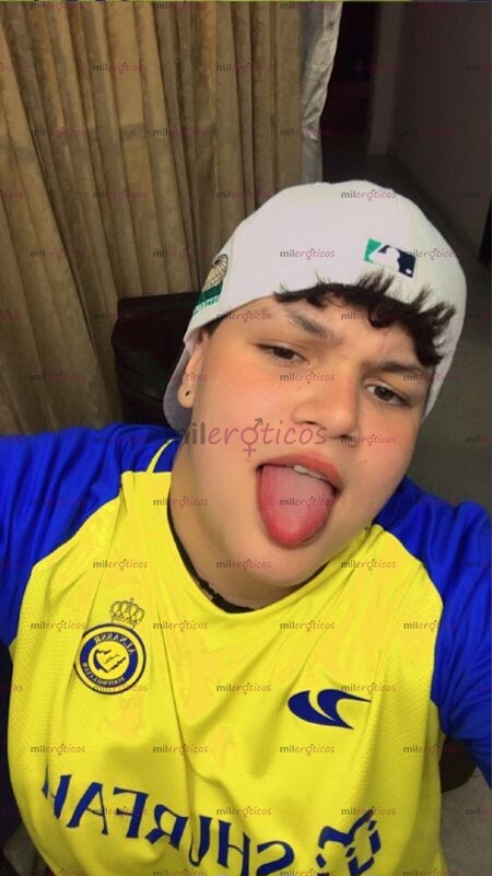 FOTOS DE VENTA DE CONTENIDO HOT, SOY UN CHICO TRANS MUY COMPLACIENTE