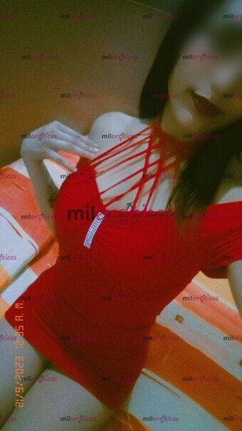 FOTOS DE AMOR ESTOY MUY CALIENTE Y LISTA PARA SER PENETRADA POR TI DE A PERRITO